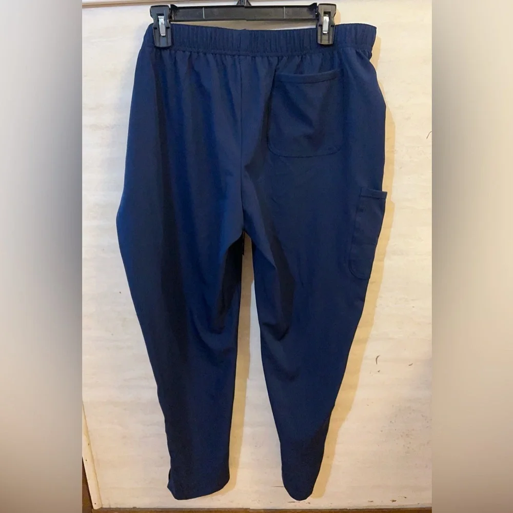 NWT- Skechers by Barco Vitality Charge Scrub Pants in navy blue.